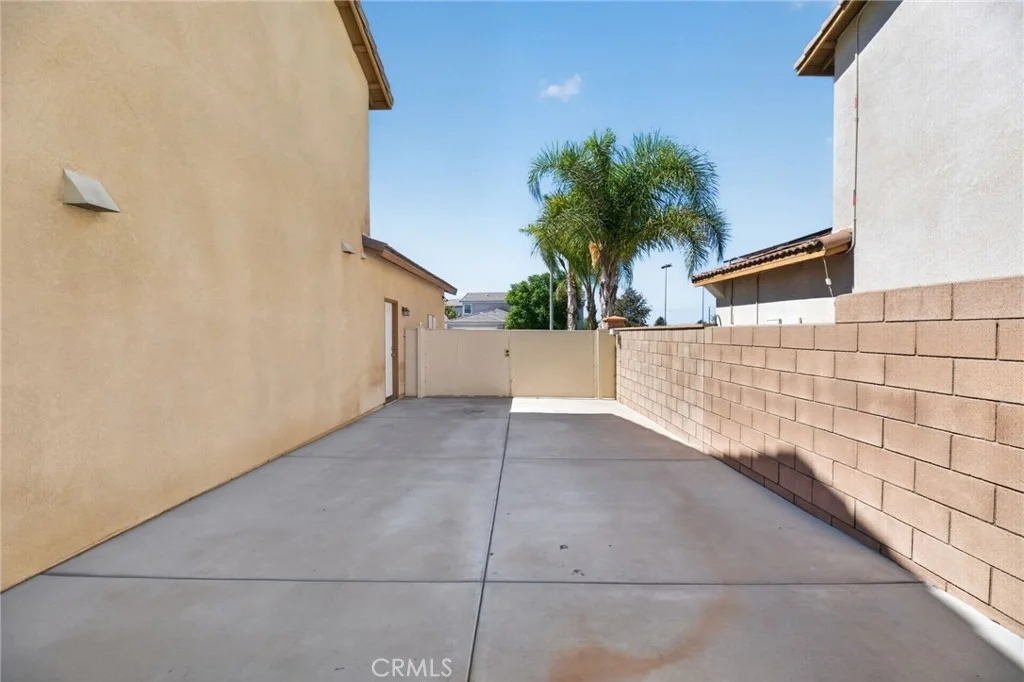 Photo of 34892 Armstrong Road