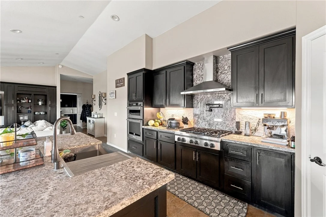 Photo of 10215 Nielson