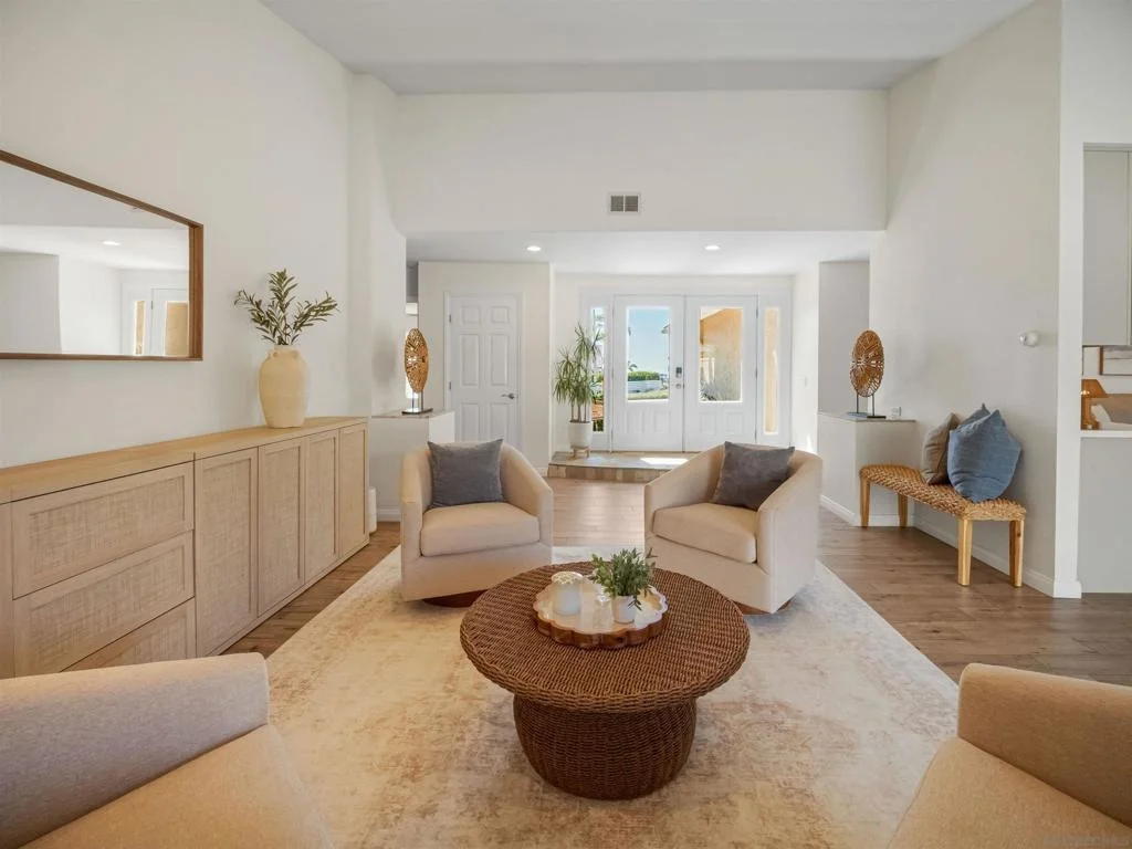 Photo of 1022 Daisy Ave