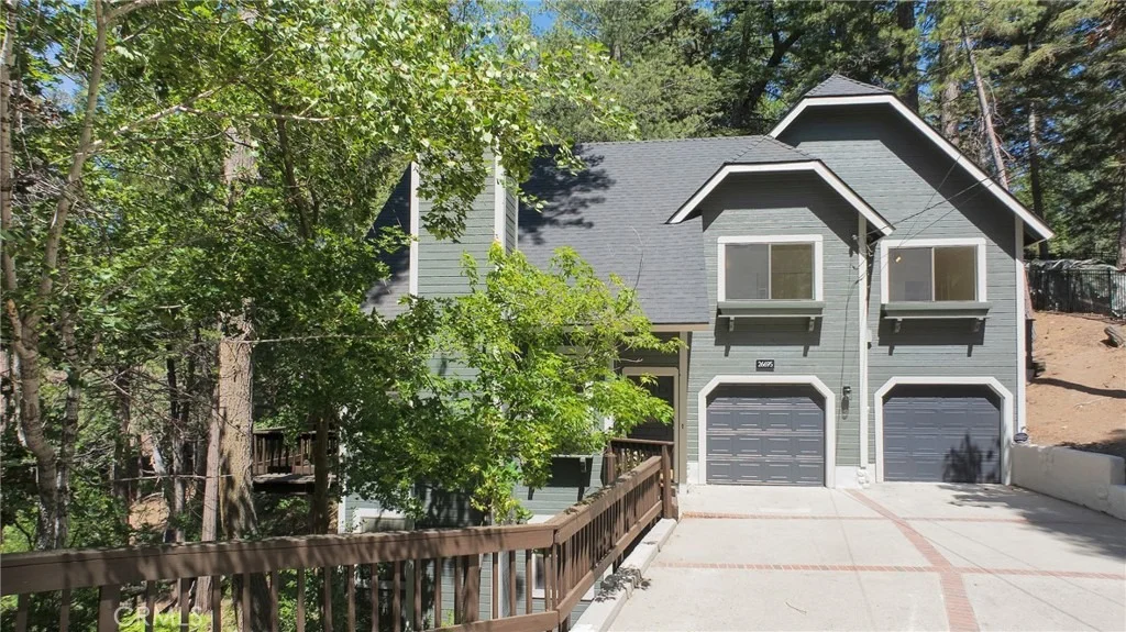 Photo of 26695 Thunderbird Dr