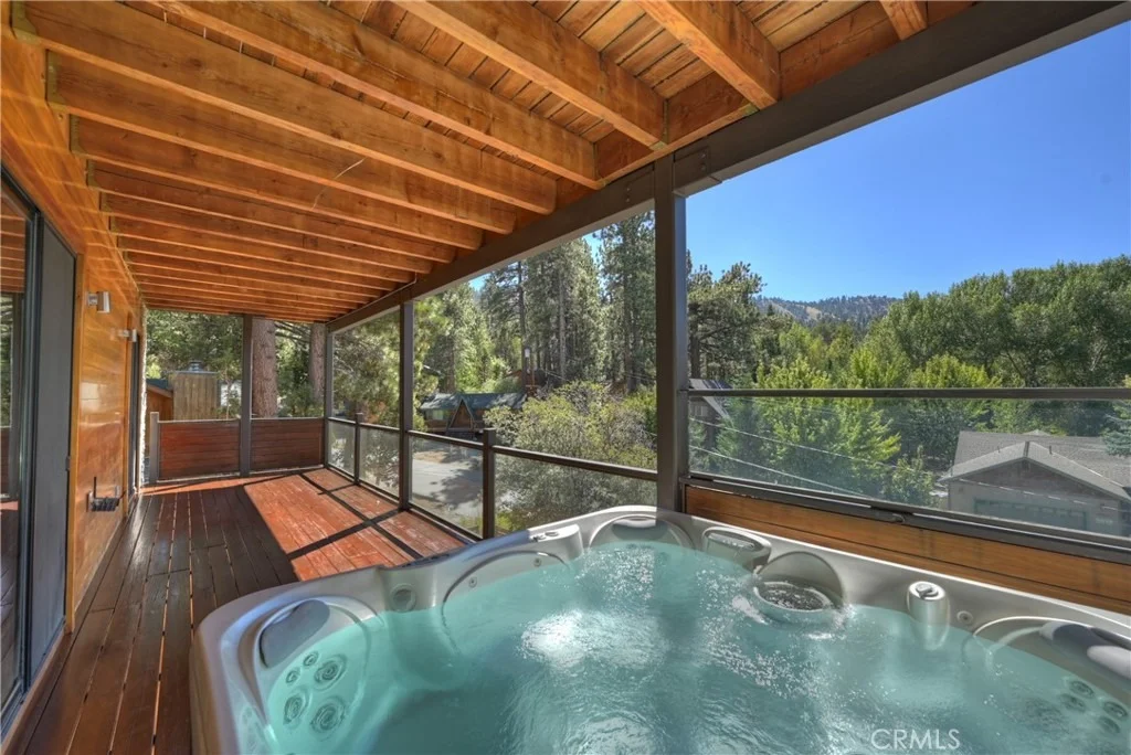 Photo of 43669 Ridge Crest