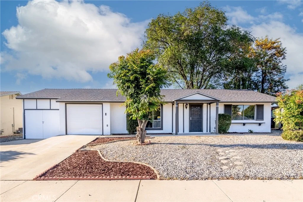Photo of 26750 Saint Andrews