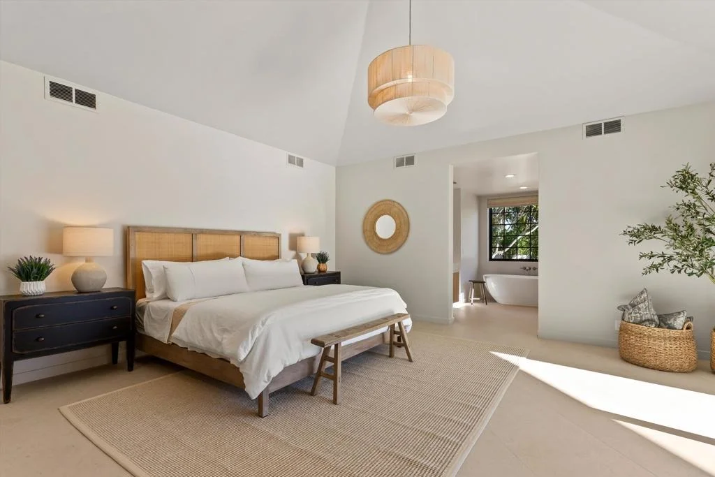 Photo of 45580 Williams Road