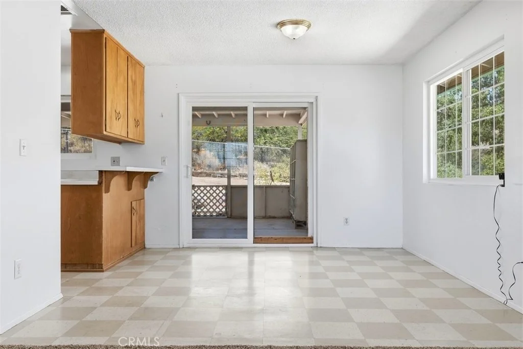 Photo of 49084 Mojave