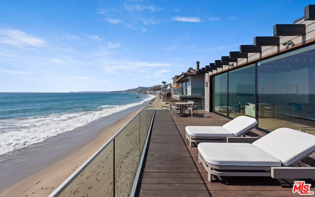 Photo of 24604 Malibu Road