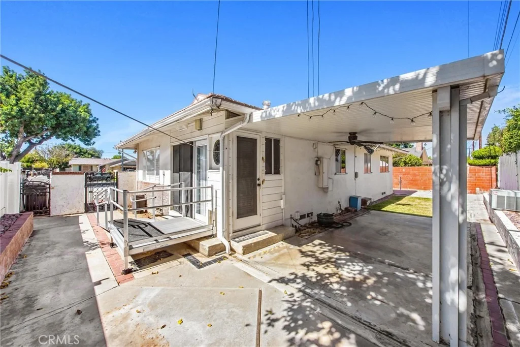 Photo of 6730 Montclair Dr