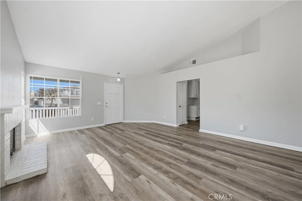 Photo of 24428 Oakridge Cir