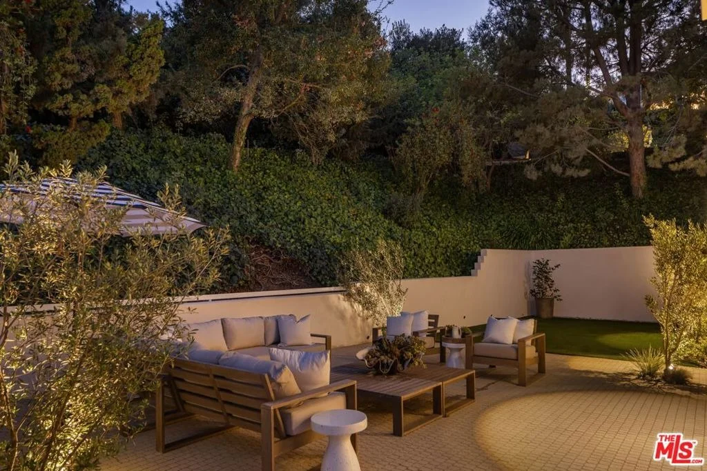 Photo of 8636 Edwin Drive