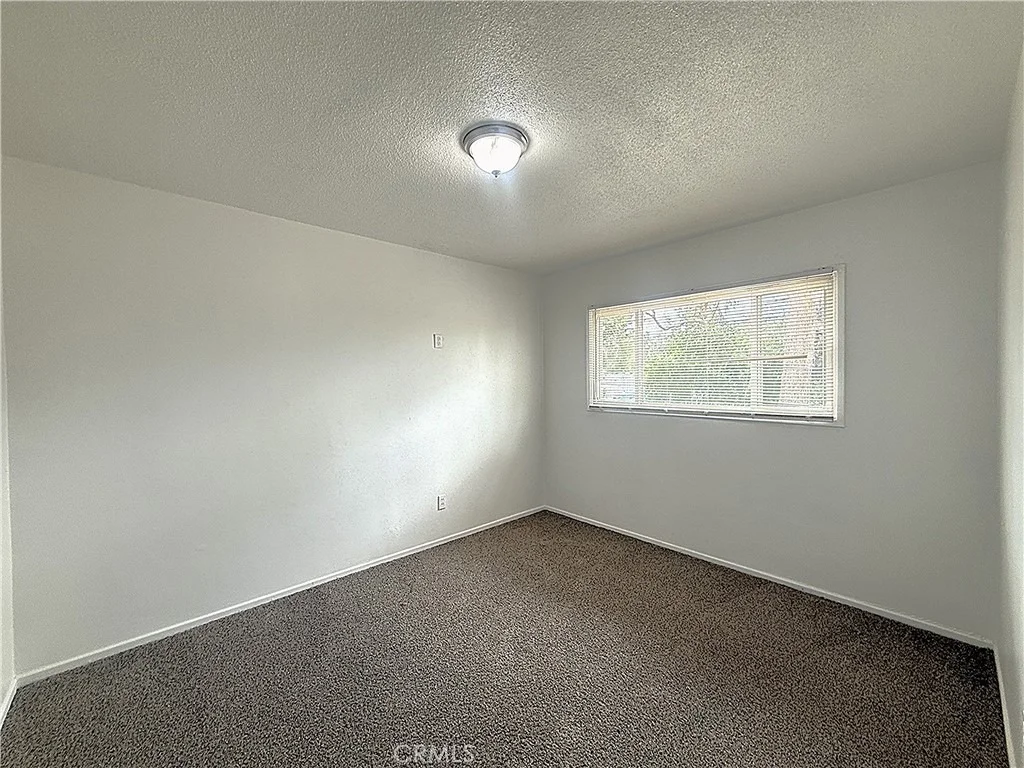 Photo of 490 Avignon Court