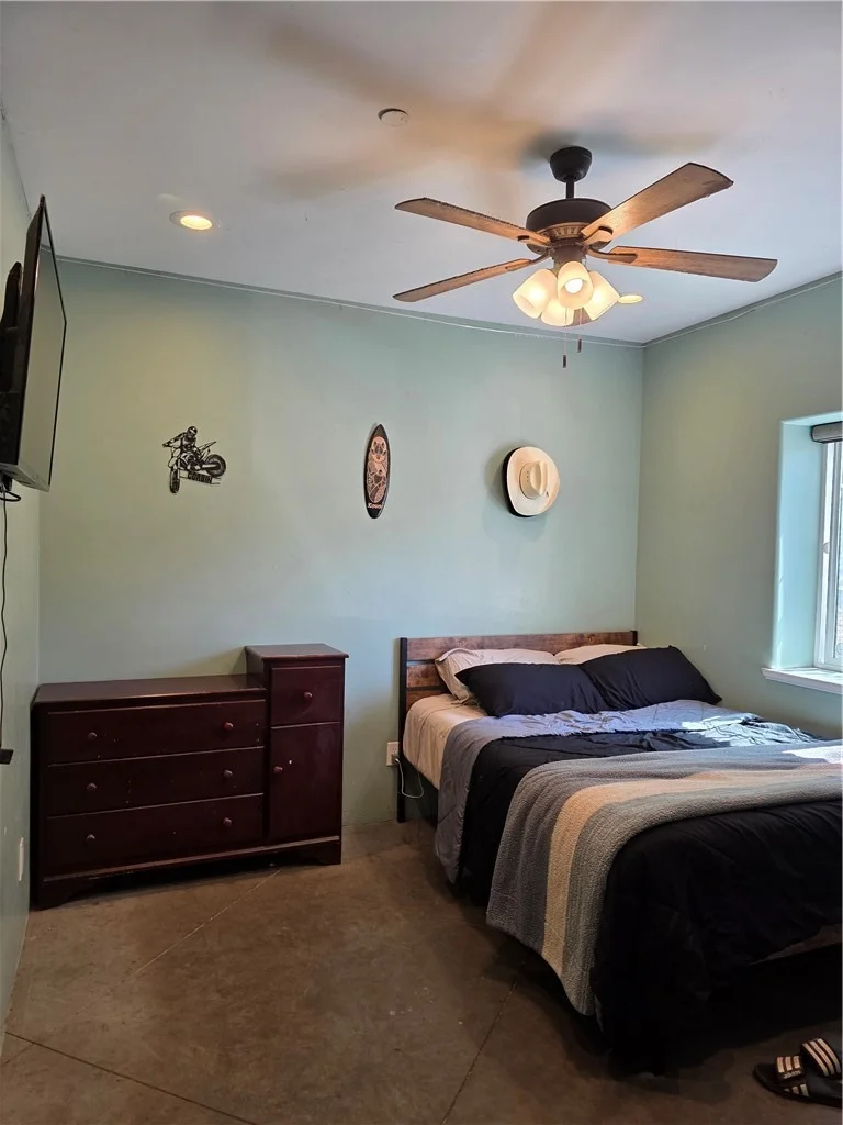 Photo of 1116 1120 Rolling Oaks Drive