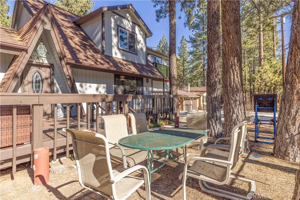 Photo of 565 Ridgeside