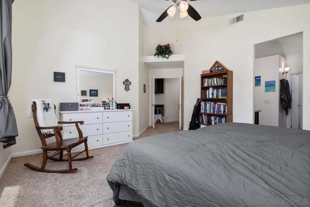 Photo of 575 Port Harwick