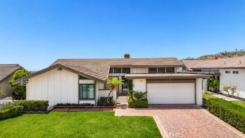 Photo of 623 Calle Miguel