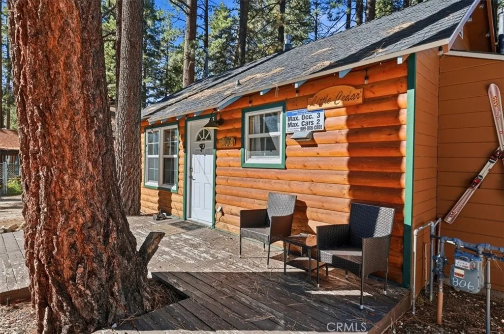 Photo of 42770 Cedar