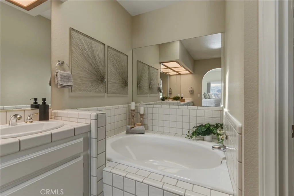 Photo of 43866 Butternut