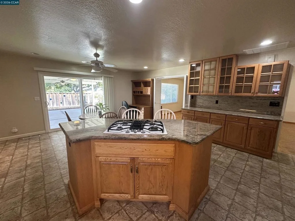 Photo of 1707 Bishop Dr