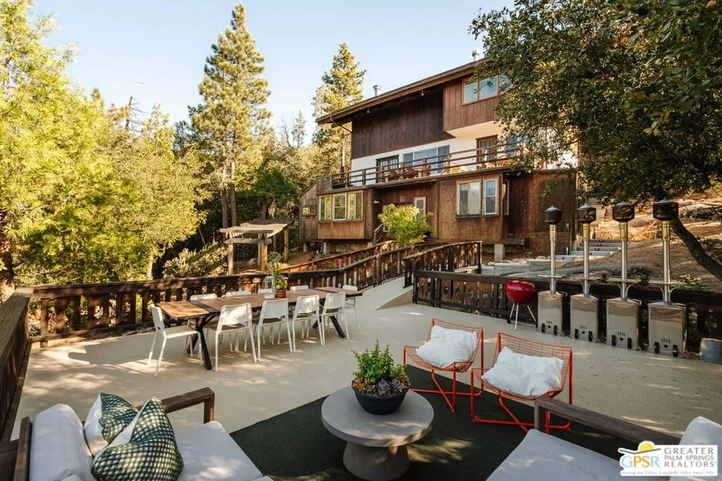 Photo of 52915 Middle Ridge Drive