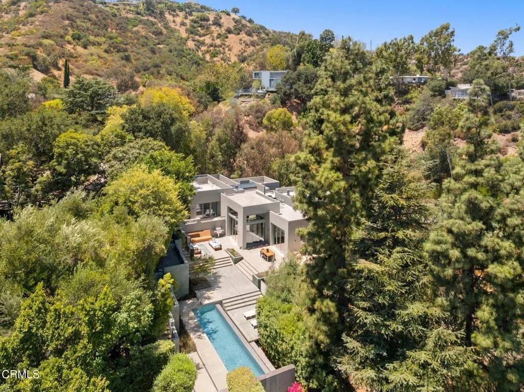 Photo of 1240 Bennett Drive