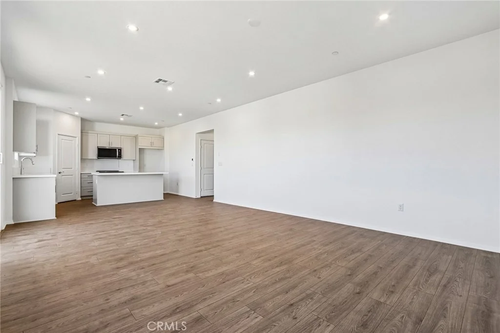 Photo of 27207 Stardust Avenue