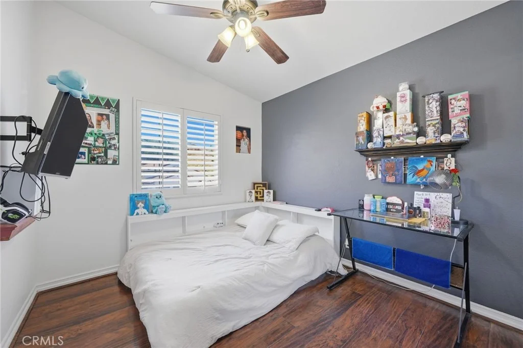 Photo of 12184 Knoll Crest