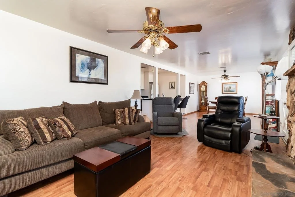 Photo of 8423 Prospect Ave