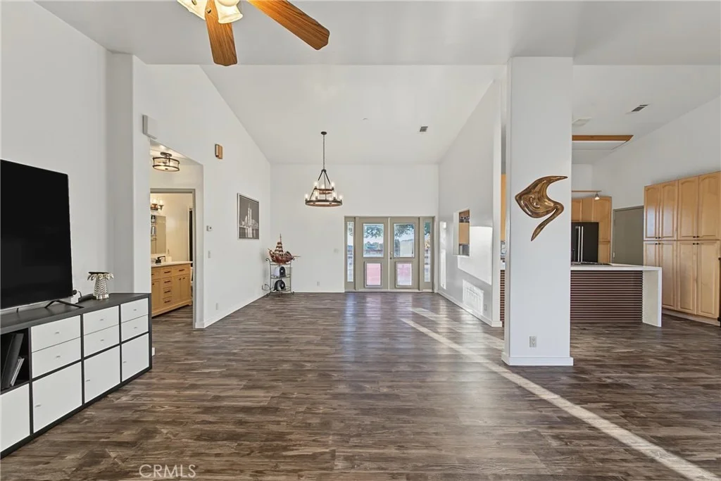 Photo of 37626 Cruces