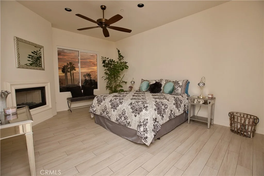 Photo of 19261 SURFVIEW Drive
