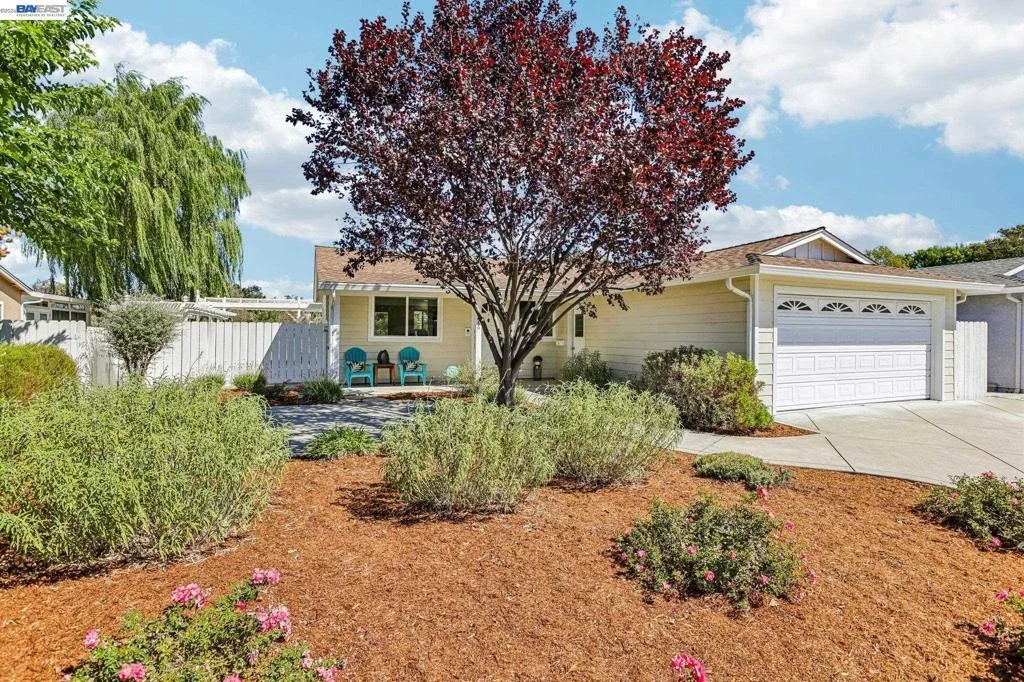 Photo of 5286 Lilac Ave