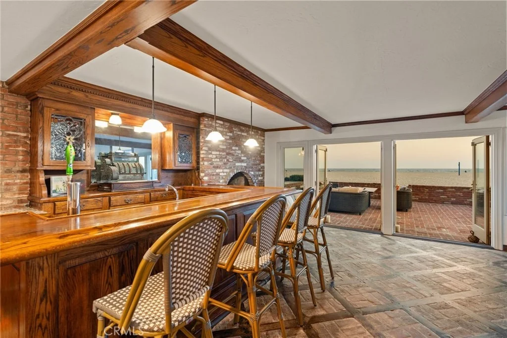 Photo of 6910 W Oceanfront