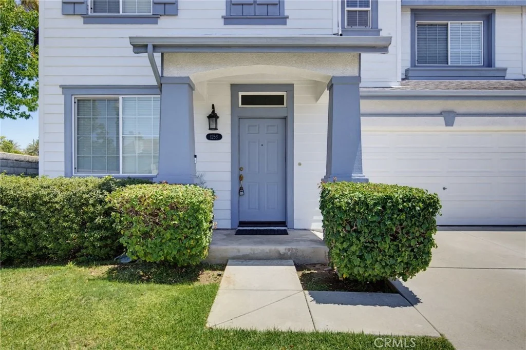 Photo of 1253 Cypress Circle