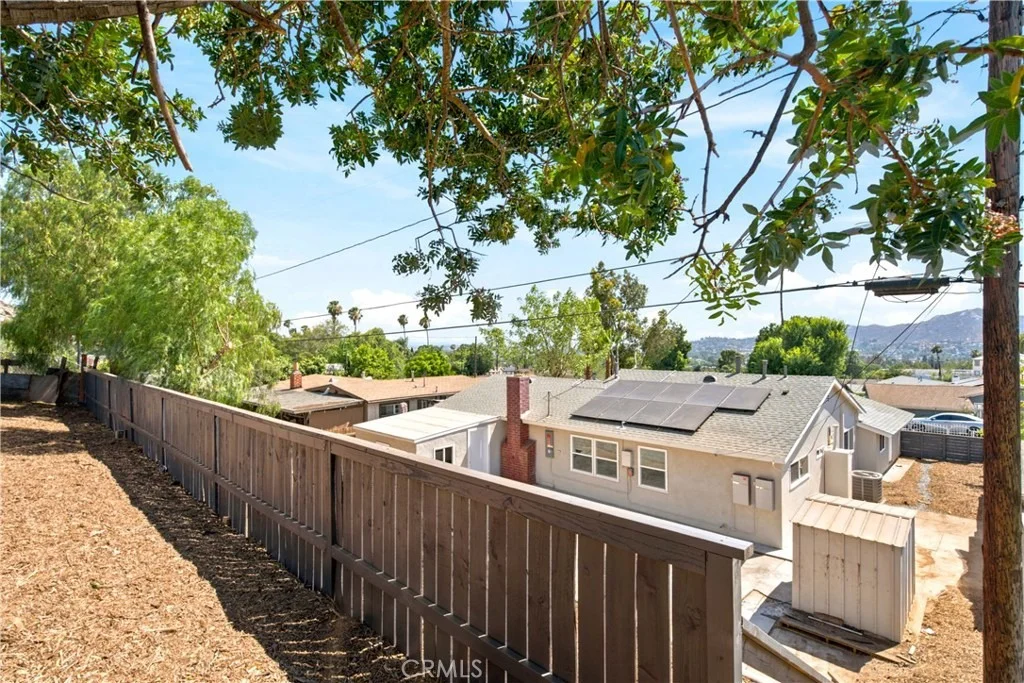 Photo of 5945 Paramount Drive