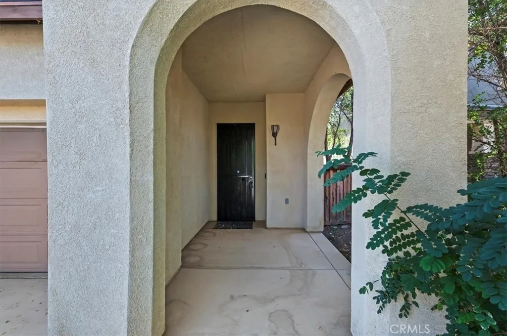 Photo of 15165 Bluffside Lane