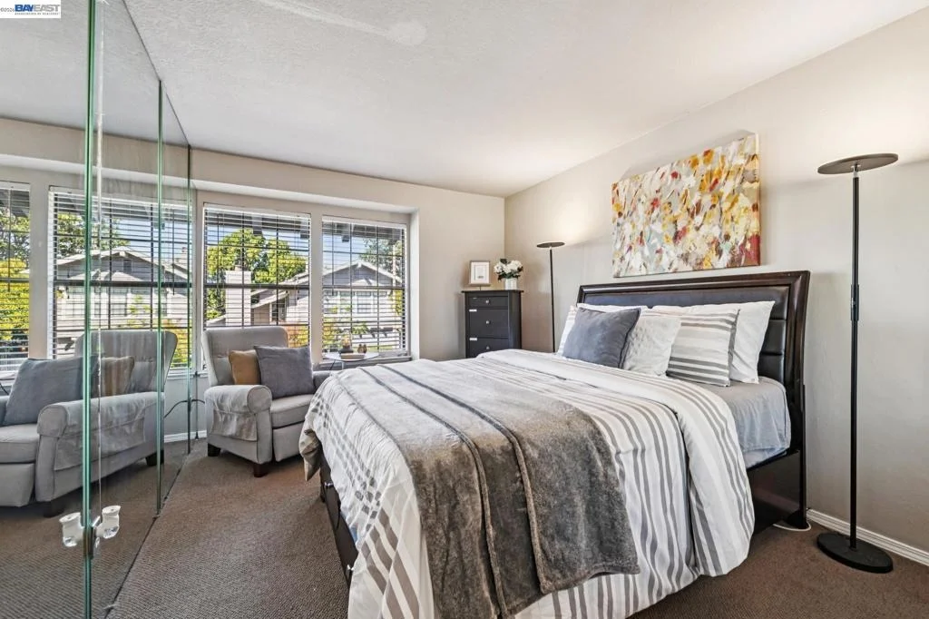 Photo of 8 Avondale Lndg
