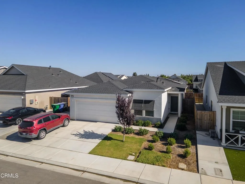 Photo of 9627 Maple Terrace Lane