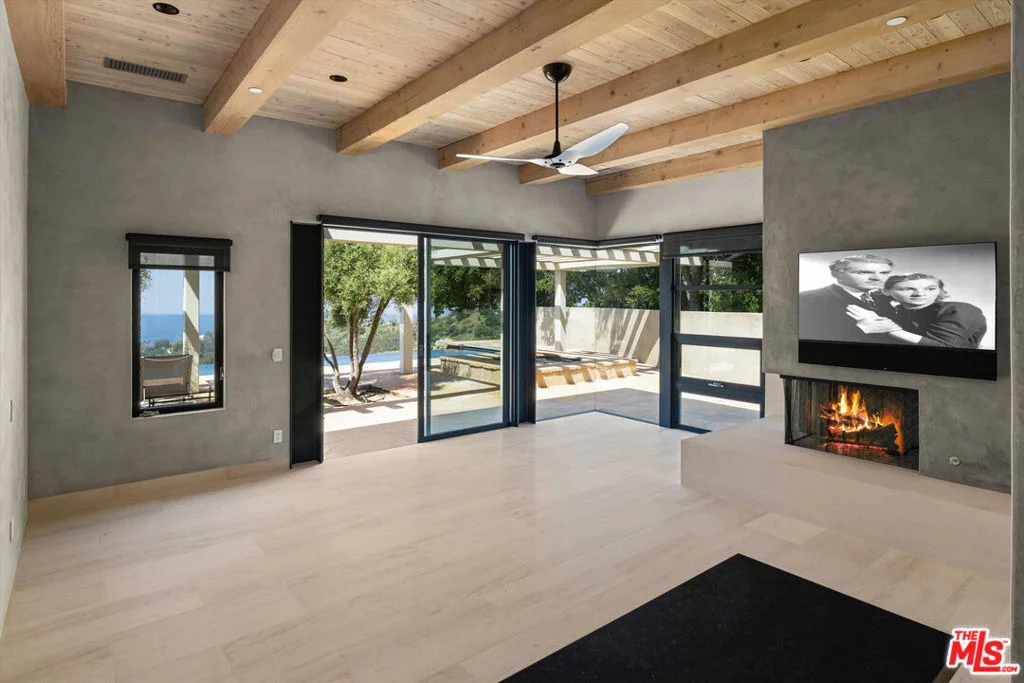 Photo of 892 Toro Canyon Road