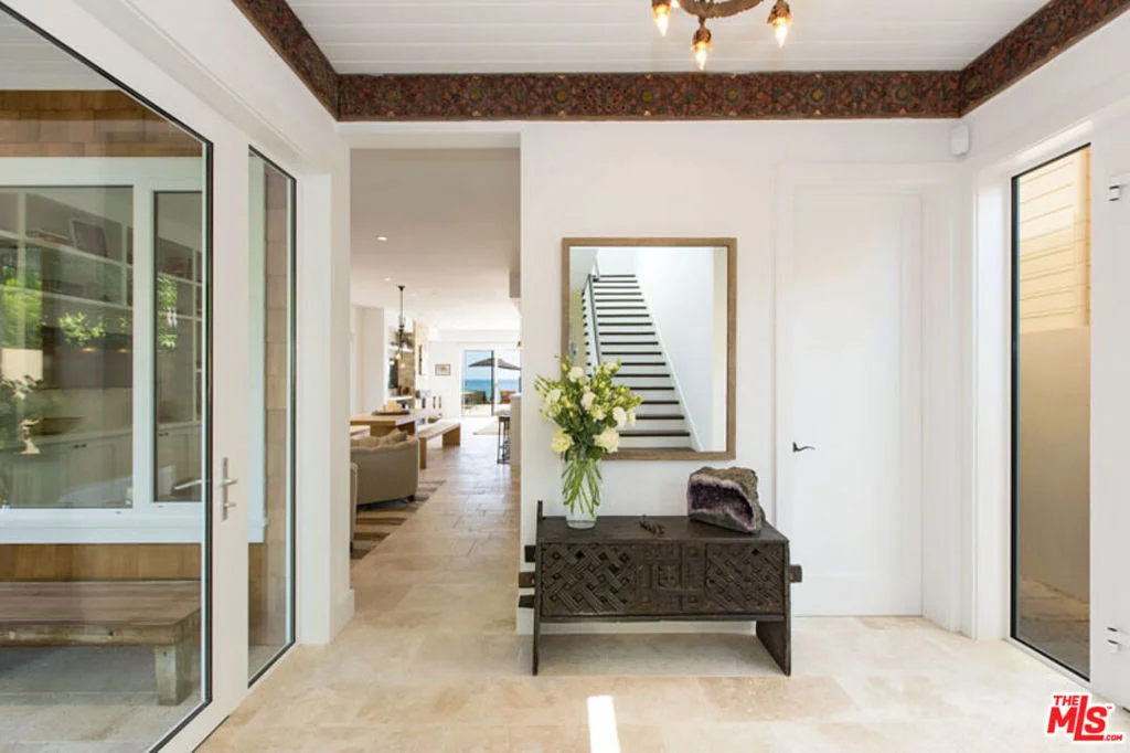 Photo of 23812 Malibu Road