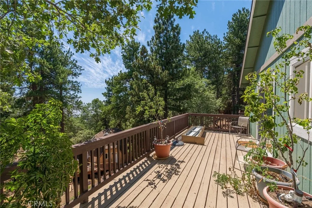 Photo of 30979 Summit Drive