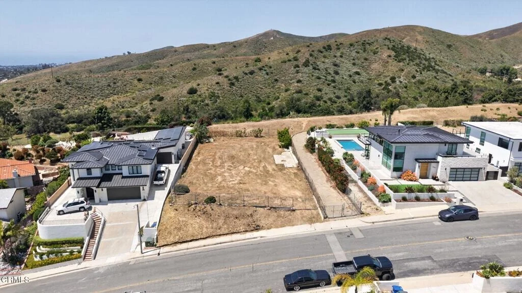 Photo of 619 Skyline Road