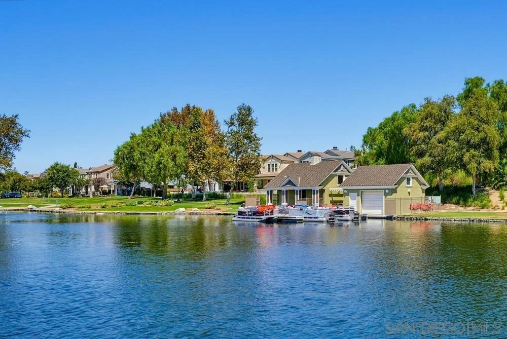 Photo of 40278 Ayer Ln