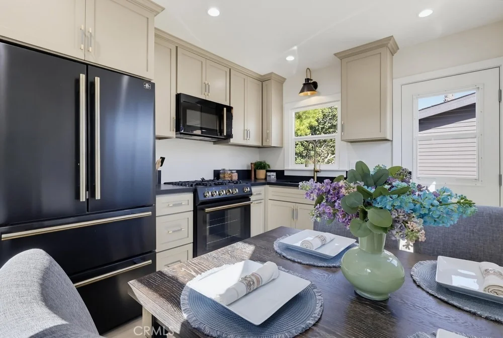 Photo of 5868 Myrtle