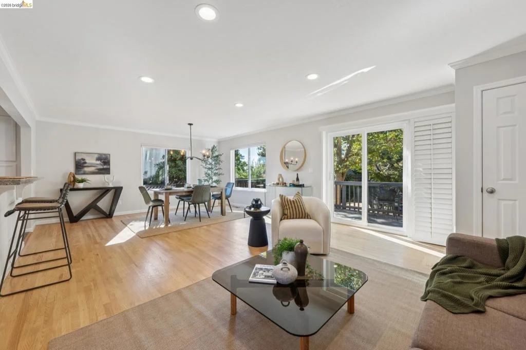 Photo of 1036 Spring Ct