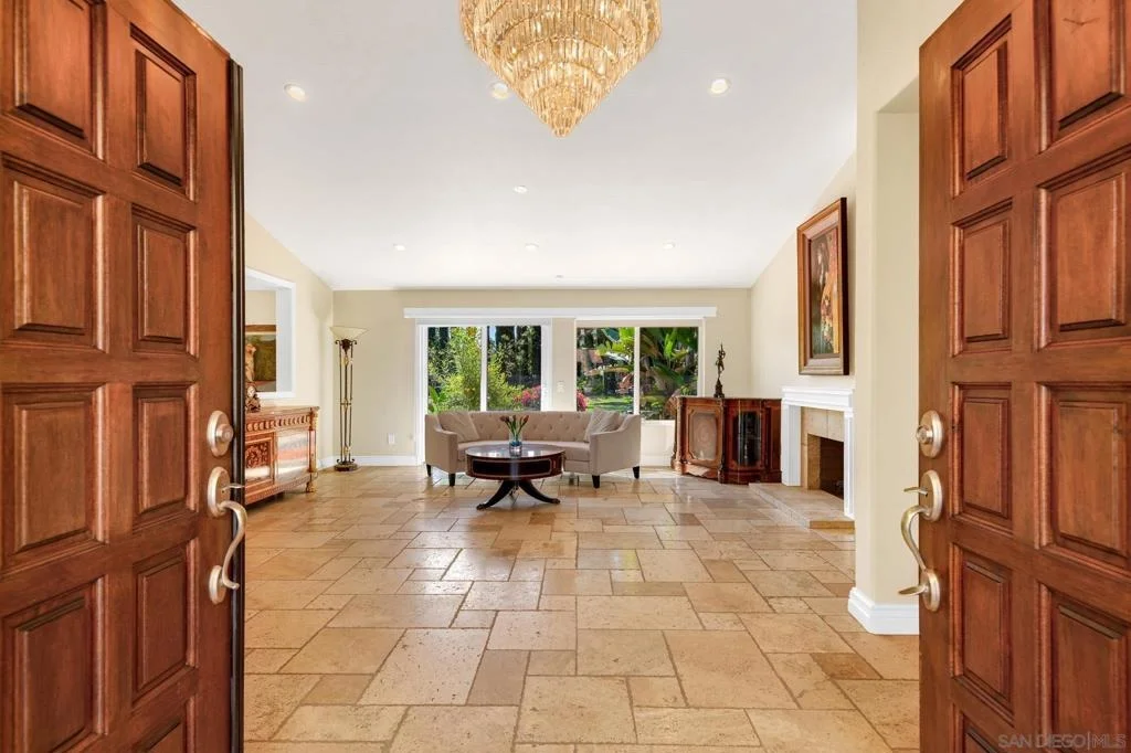 Photo of 2232 Eucalyptus