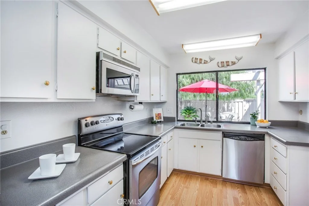 Photo of 33511 Moonsail Drive