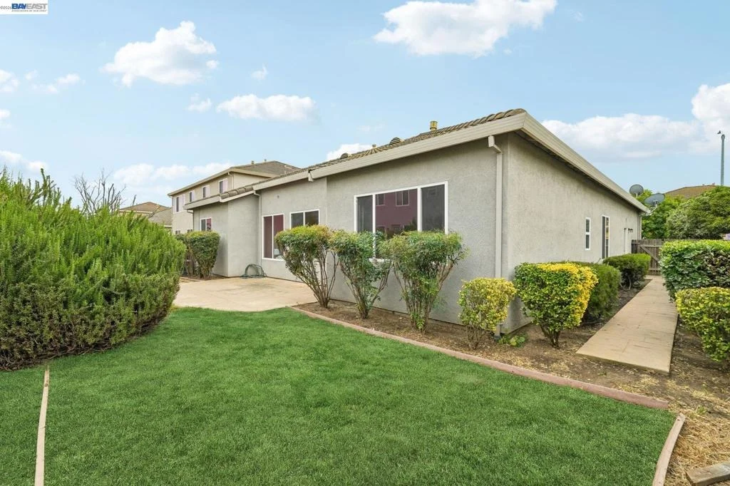Photo of 2547 Wesley Ln