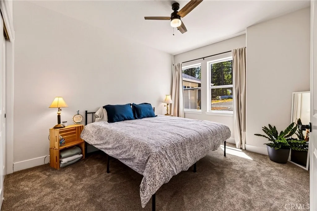 Photo of 7174 Clark