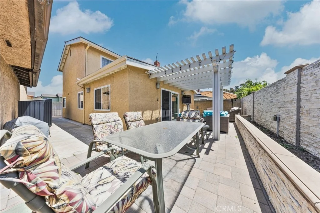 Photo of 814 E Sandpoint Court