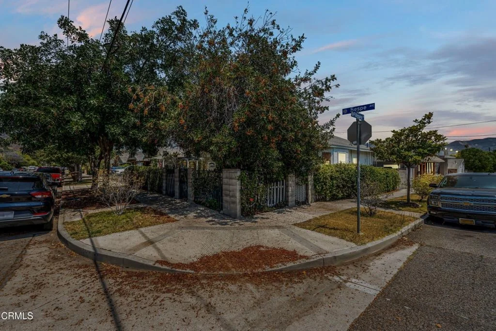 Photo of 426 Sespe Avenue