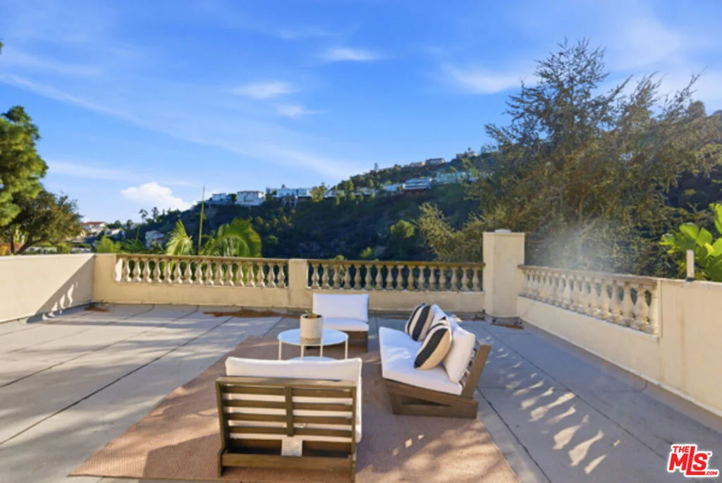 Photo of 7546 Devista Drive
