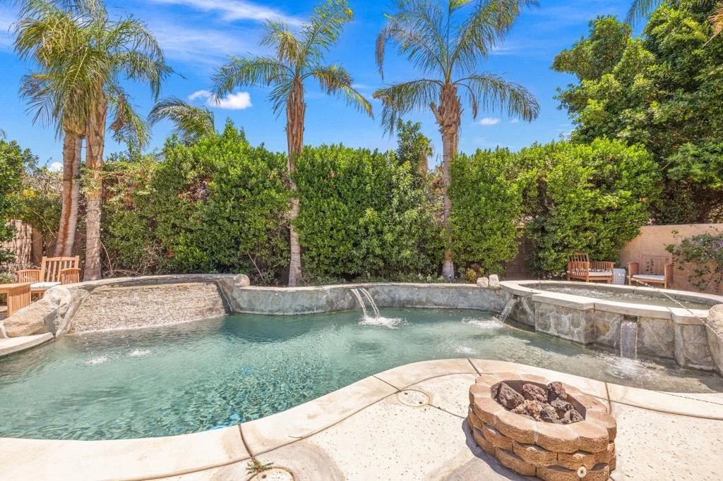 Photo of 45460 Coldbrook Lane