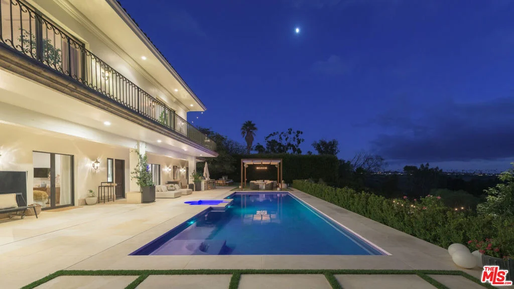 Photo of 6110 Merritt Drive
